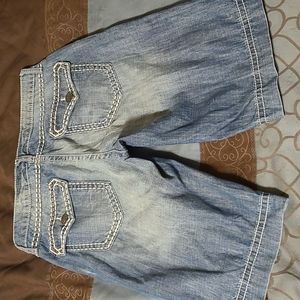 Wrangler Rock 47 Jean shorts size 25